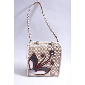 Wicker Purse with Large Flower Pattern, Handbag, Top Handle, Button Lock